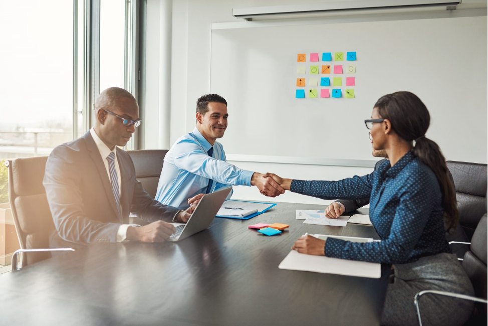 Virtual Medical Assistants vs In House Staff: Which Saves Your Practice More Time?